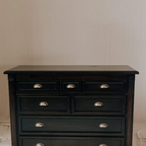 LANDWERK® | Antike Vintage Möbel & Restaurierte Massivholz Unikate Unikat 12 Massive Holz Kommode Vintage massiv - Kommode antik - Vintage Kommode Holz - Kommode alt aus Holz (Altholz) dunkel - Kommode dunkles Holz