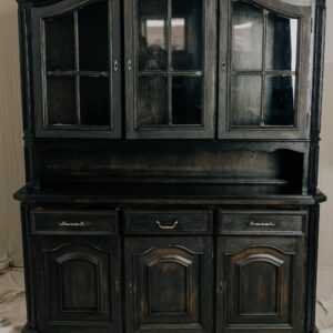 LANDWERK® | Antike Vintage Möbel & Restaurierte Massivholz Unikate Unikat 1 Dunkles Küchenbuffet Vintage aus Vollholz – restaurierter Buffetschrank im exklusiven Vintage Landhaus Stil Massivholz Küchenschrank antik