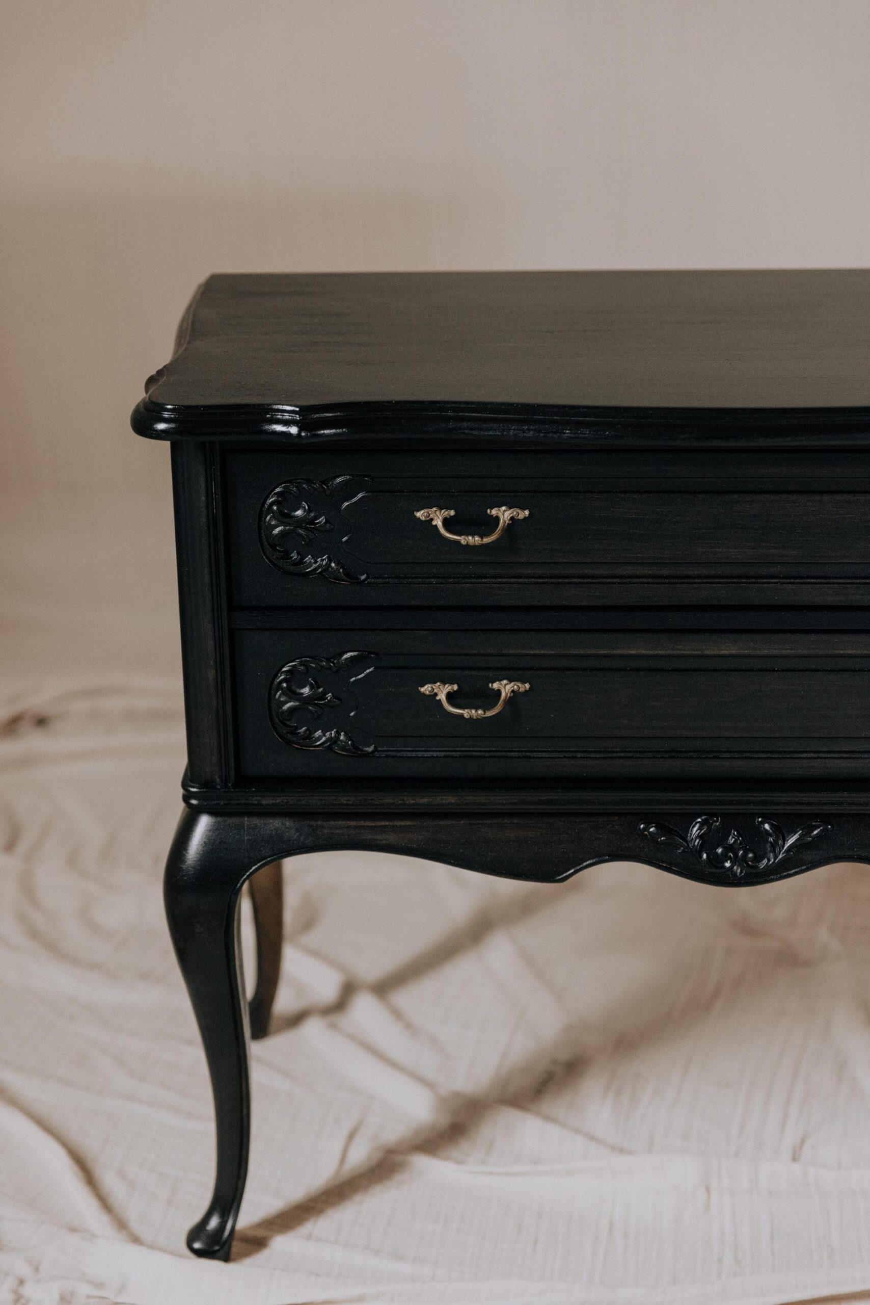 Kleine Vintage Kommode Holz mit 2 Schubladen - Kommode antik - Kommode Eiche - Kommode alt aus Holz (Altholz) dunkel - Kommode Vintage Holz Unikat 5 Kleine Vintage Kommode Holz mit 2 Schubladen - Kommode antik - Kommode Eiche - Kommode alt aus Holz (Altholz) dunkel - Kommode Vintage Holz – Bild 6