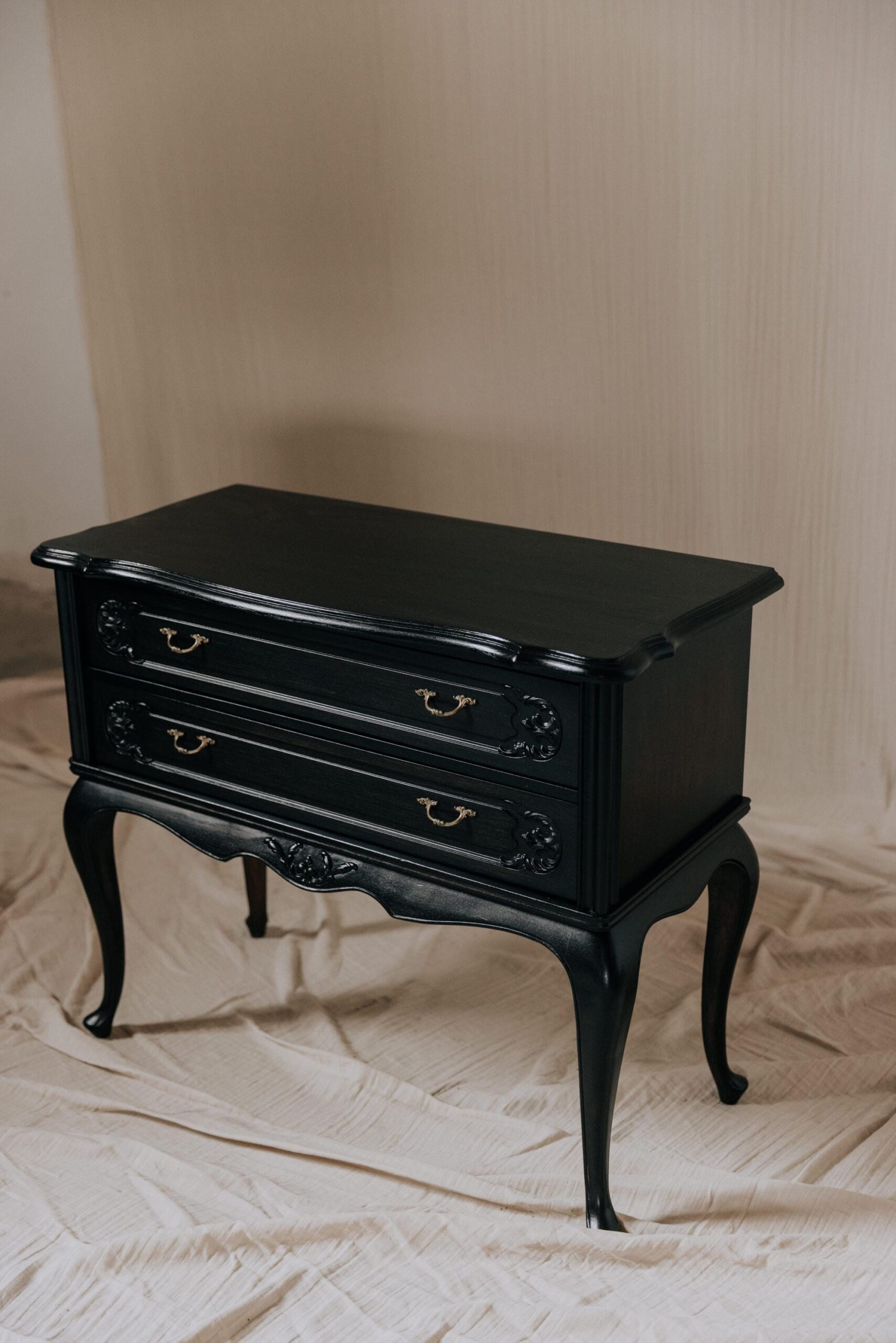 Kleine Vintage Kommode Holz mit 2 Schubladen - Kommode antik - Kommode Eiche - Kommode alt aus Holz (Altholz) dunkel - Kommode Vintage Holz Unikat Kleine Vintage Kommode Holz mit 2 Schubladen - Kommode antik - Kommode Eiche - Kommode alt aus Holz (Altholz) dunkel - Kommode Vintage Holz