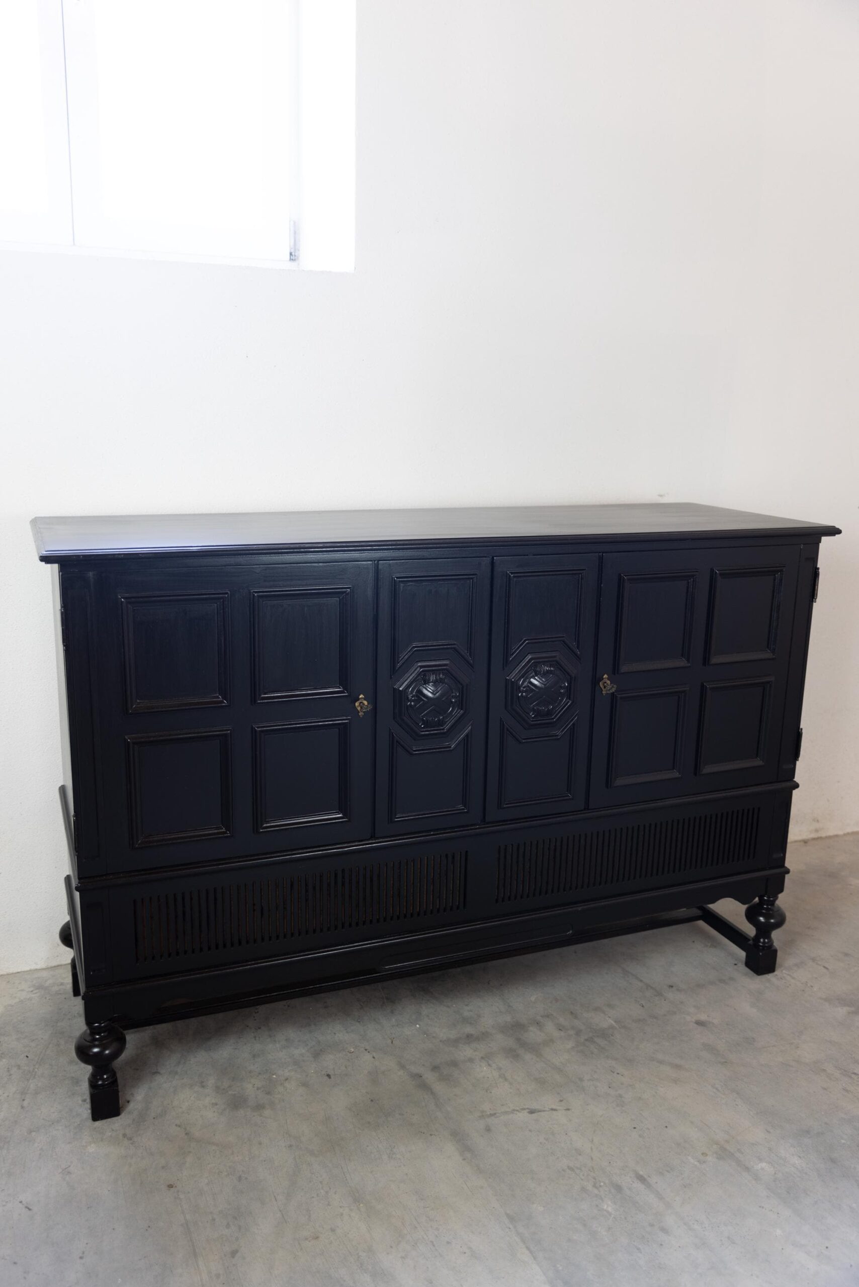 TV Sideboard TV Möbel Kommode vintage - Kommode antik massiv - Fernsehunterschrank tv Lowboard - TV Möbel massiv - tv Schrank antik schwarz