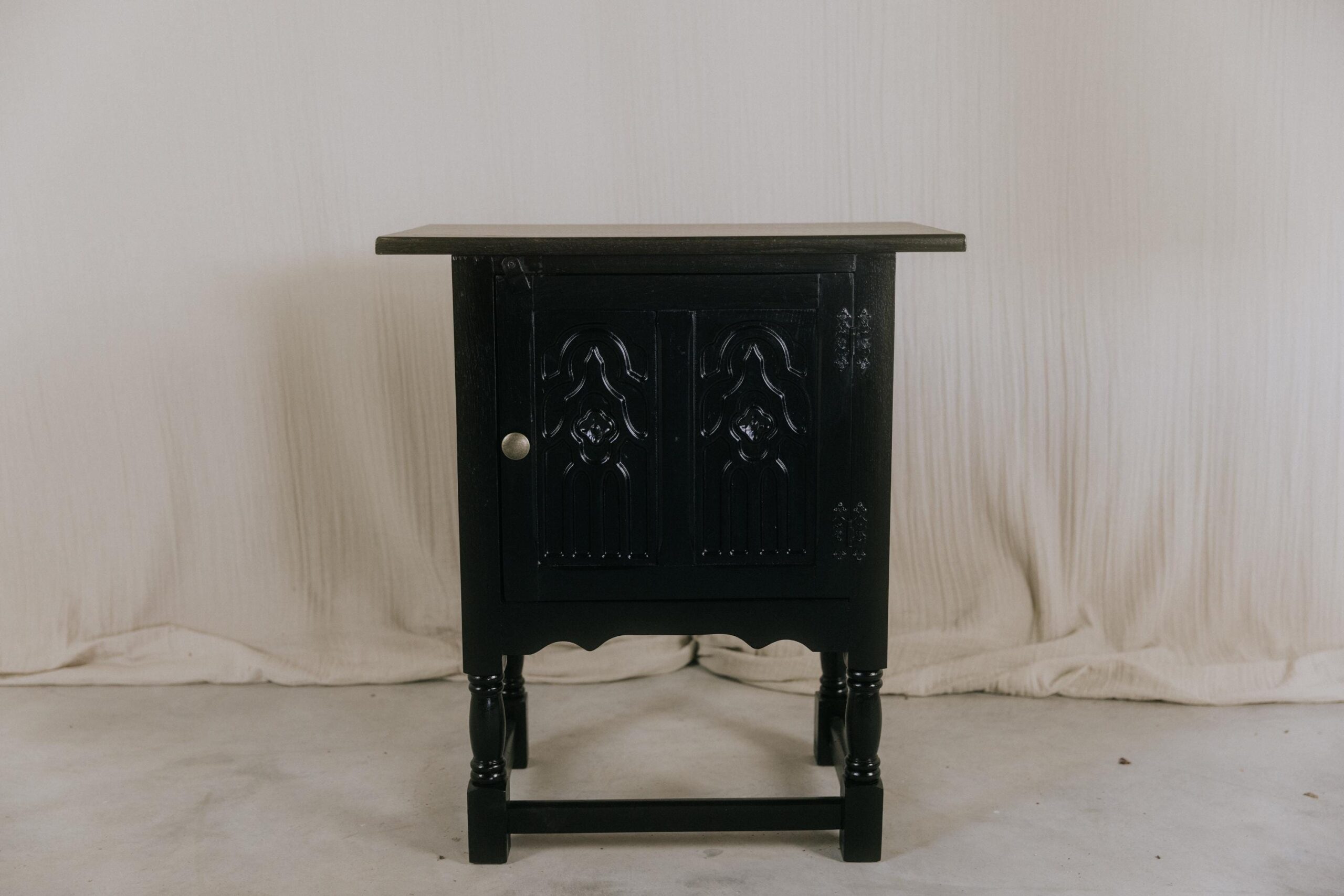 Kleine Beistellkommode Beistellschrank - Kommode schmal antik massivholz - Vintage Kommodenschrank - Kommode schwarz klein und massiv